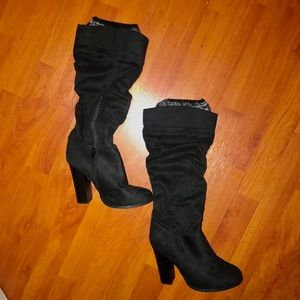 Winter high heeled boots